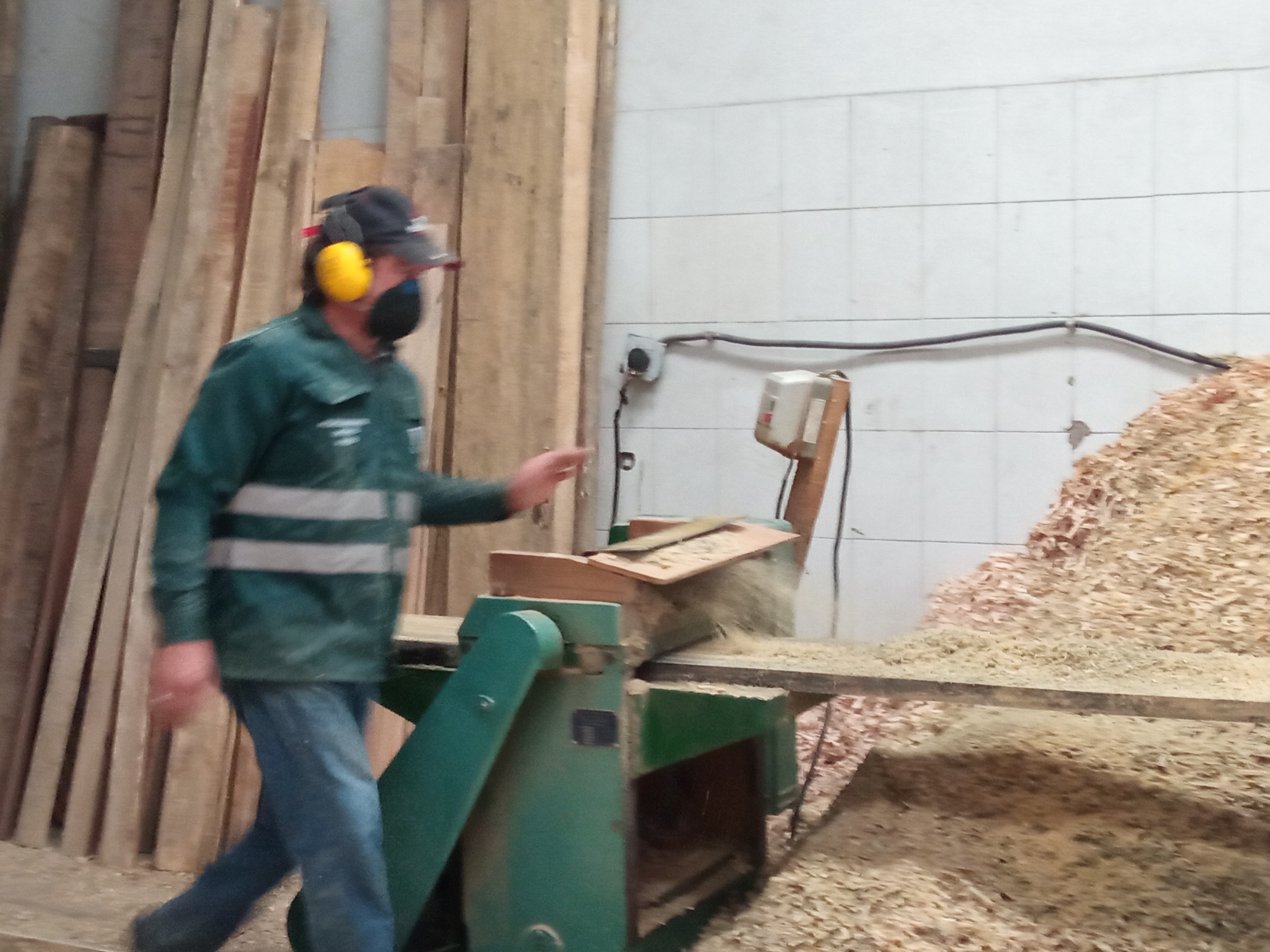 Equipo de Maderas Los Puentes